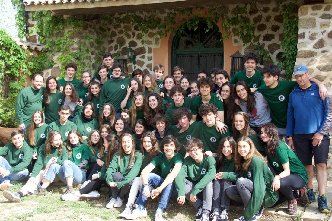 A group from the LayosCamp official counsellor training course